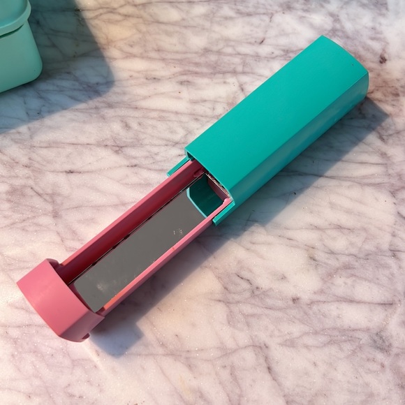 Vintage Caboodles set of 3 make-up case, travel case and RARE! lip gloss holder - Picture 4 of 17